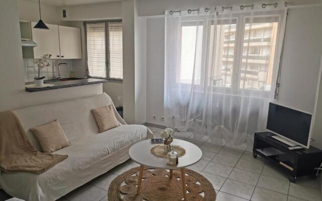 studio de 35m² entre antibes et juan les pins