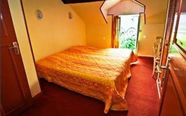 Au Vieux Saint Sauveur