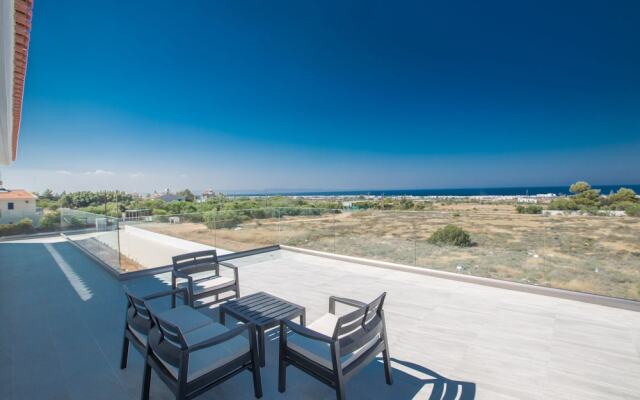 Villa Sienna, Fabulous 6bdr Protaras Villa