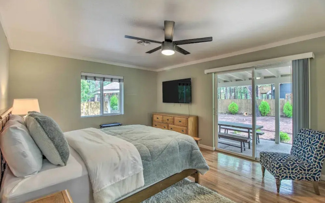 Cozy Pinetop Retreat w/ Yard & Heated Gazebo!