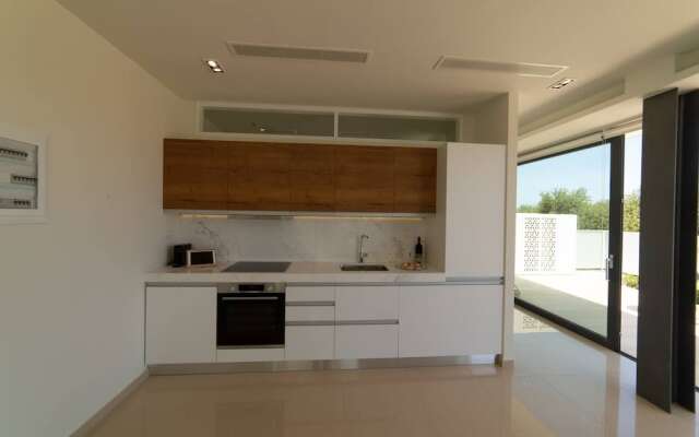 Luxury Villa Glass - 200 Meters From The Beach no6