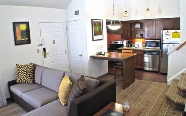 Residence Inn Albany Airport