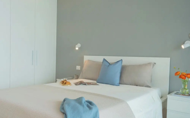 Residenza Maxim With Pool by Rent all Como