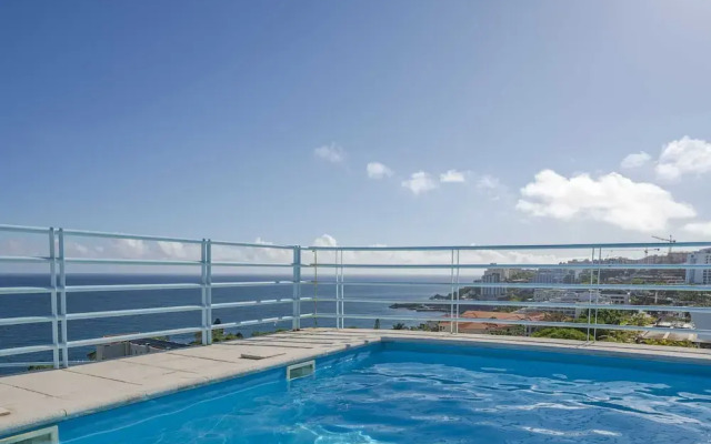 Apartment With sea View - Varandas do Lido I