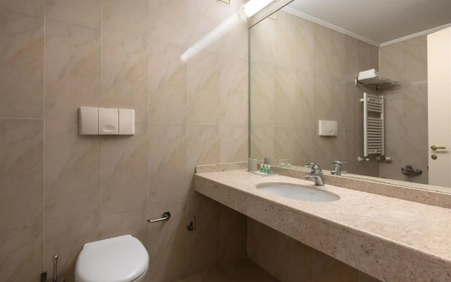 Noventa Hotel