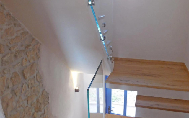 Stone House Apartments