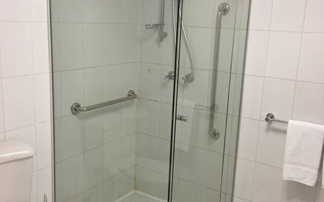 Kimberley Gardens Hotel & Serviced Apartments