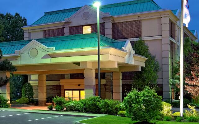 Hampton Inn Hartford/Airport