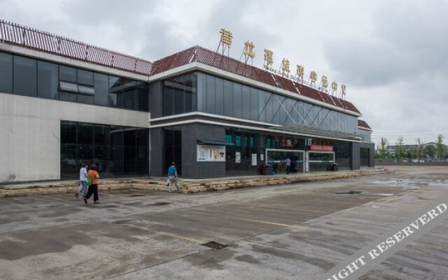 Pangjie Inn