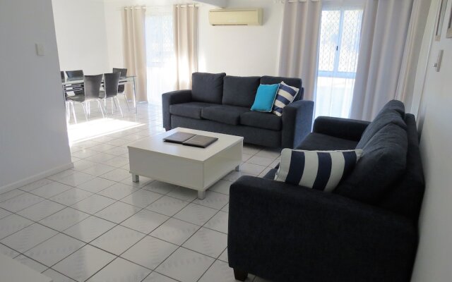 The Shores Holiday Apartments