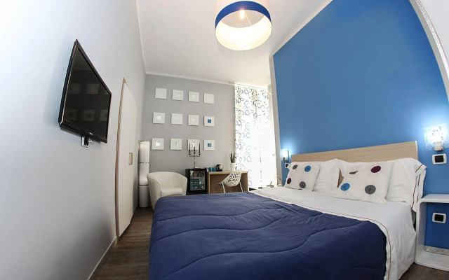 H Rooms Boutique Hotel