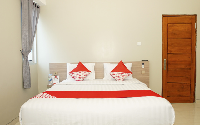 OYO 185 Roriz House – Guest Rooms – Palembang