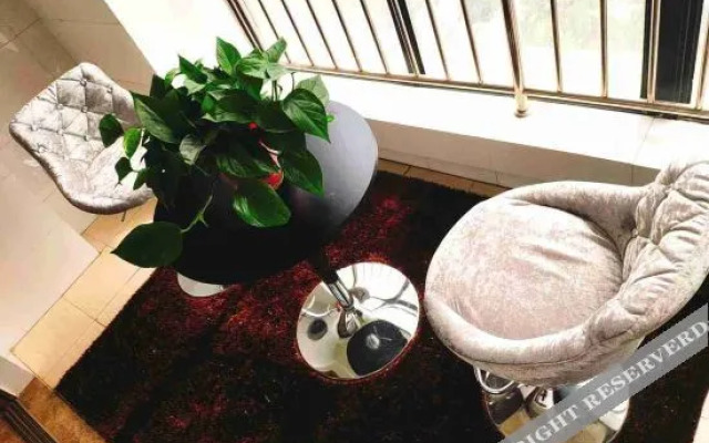 Xi'an Xiyue Theme Hote