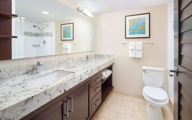 Ilikai Hotel & Luxury Suites