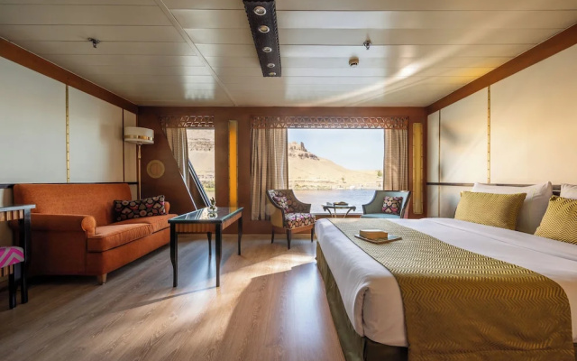 MY Alyssa Nile Cruise