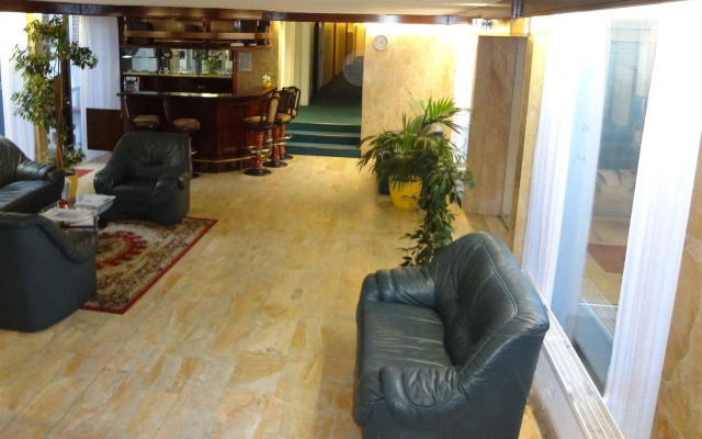 Mainbogen Hotel