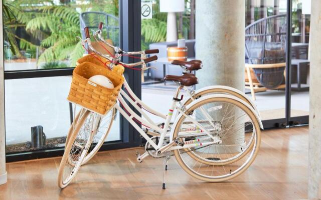 AC Hotel by Marriott Sunnyvale Moffett Park