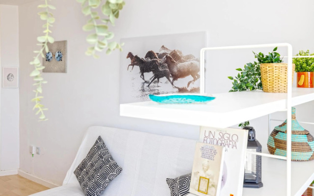 Sunrise Apartment 924