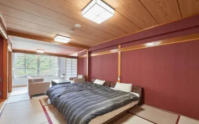 Nikko Garden Hotel