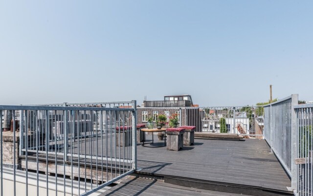 Boutique Canal House Suites