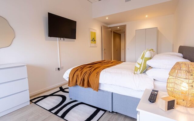 Xscape Fun Apartment One-bedroom by Belvilla