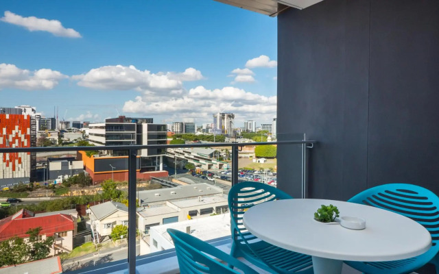Annexe Apartments