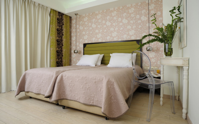 Steris Elegant Beach Hotel