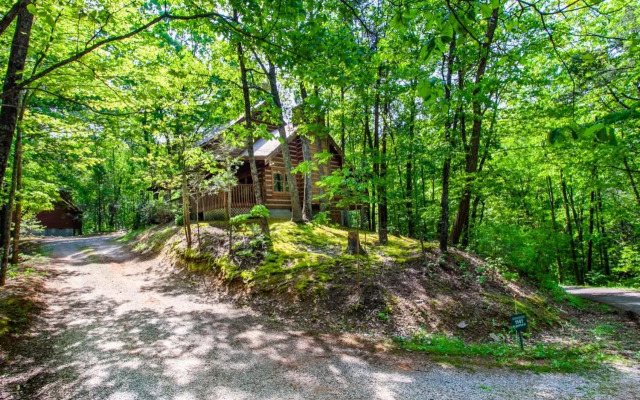 The Hartland - Hot Tub, Jacuzzi, Fireplace