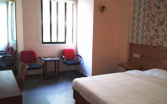 Sixi Holiday Hotel