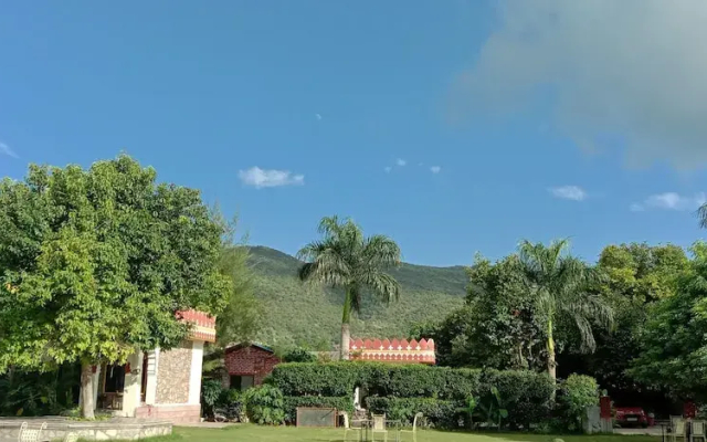 The Country Side Resort