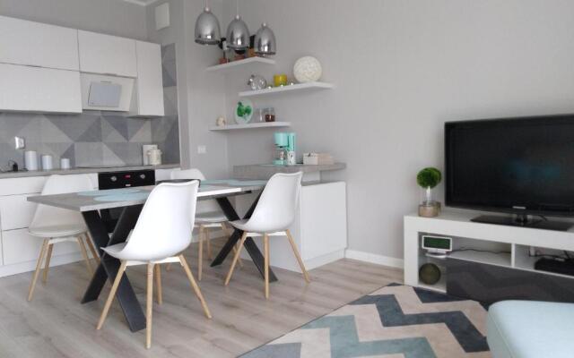 Apartament Manhattan os.Jarzębinowe