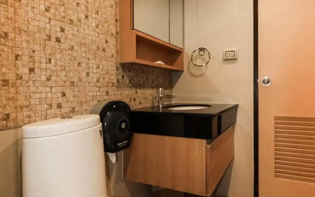 The Meet Green Apartment