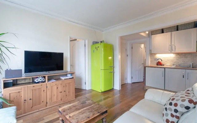 Cosy 1 Bedroom Flat in Shepherd's Bush