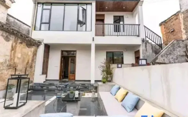 Hongcun Xiangye Whole Building Living · Design Courtyard Boutique Stay (Yuezhao Branch)