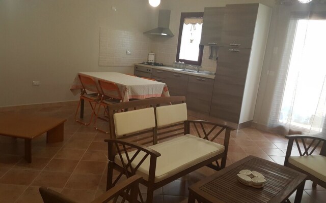 Apartment With one Bedroom in Sant'antioco, With Furnished Balcony - 2