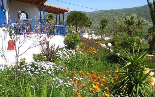 Bungalows Lemoni