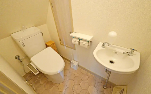 Oji Natural Cosy House