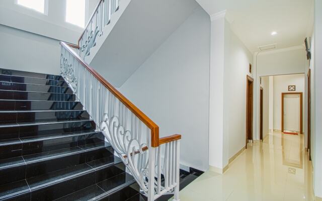 Emerald Residence