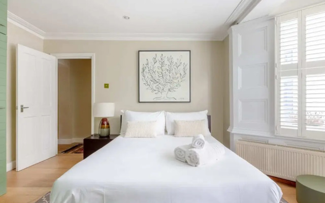 Gorgeous 2BD Garden Getaway, Victoria Park