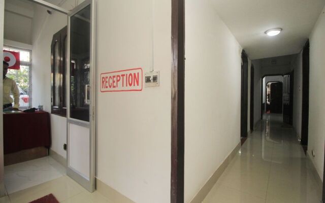 OYO 12992 Prince lodge