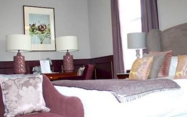 The Townhouse Hotel