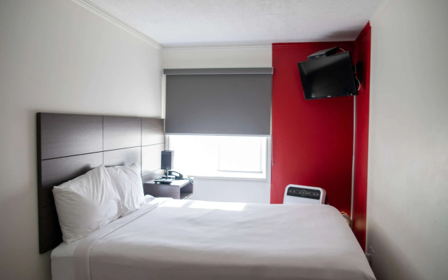 Ramada by Wyndham Dawson Creek