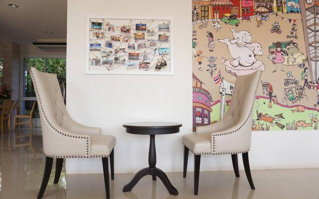 Chompu Nakarin Apartment
