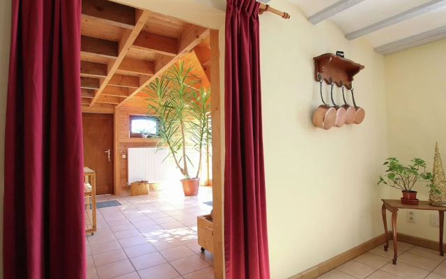 Former Farmhouse in Adorned Village - фото 2