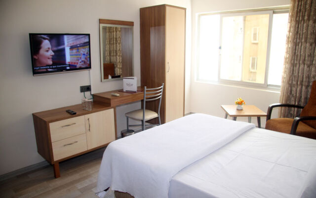 Hotel Yaşat (**)