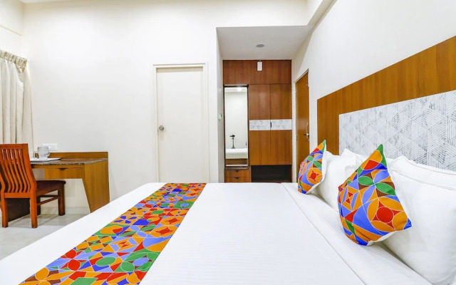 Fabhotel Sathya Comforts