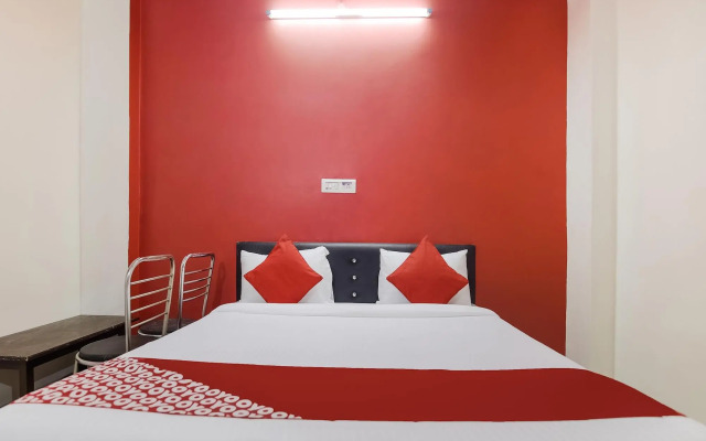 Ravi Palace by OYO Rooms