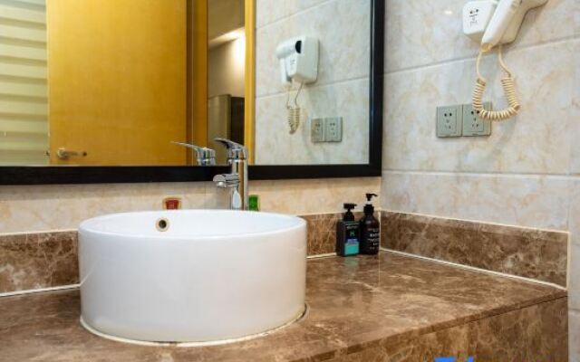 Netfish e-sports Hotel (Shanghai Hongqiao Railway Station)