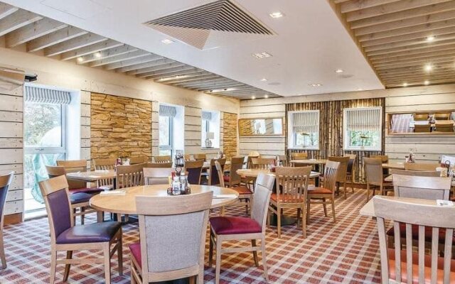 Cheddar Woods Resort and Spa