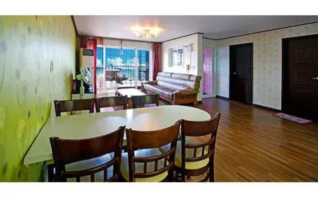 Geoje Napoli Pension